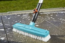 GARDENA Combisysteem - Schrobber - Werkbreedte 30 Cm - Aanbevolen Steellengte 130/150 Cm -Tuinartikelen Winkel 1200x799 105