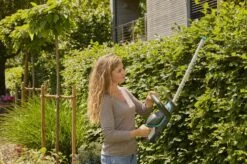 GARDENA - ComfortCut 50/18V-P4A Ready-To-Use Set - Heggenschaar 25 GARDENA - ComfortCut 50/18V-P4A Ready-To-Use Set - Heggenschaar -Tuinartikelen Winkel 1200x799 46