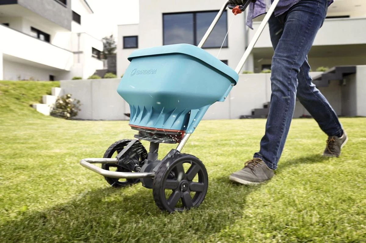 GARDENA Strooiwagen XL Strooikar - 800m2 - 18 Liter 3 GARDENA Strooiwagen XL Strooikar - 800m2 - 18 Liter - Afbeelding 3