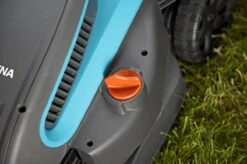 GARDENA - PowerMax™ 1200/32 0- Grasmaaier (gemotoriseerd) - Maaibreedte 32 Cm -Tuinartikelen Winkel 1200x799 86