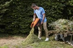 Black & Decker BLACK+DECKER BCMW3318L2-QW Grasmaaier - 18V - 33cm - Incl. 2 Accu's En Lader -Tuinartikelen Winkel 1200x800 147