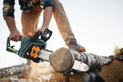 Merkloos Gardebruk Elektrische Kettingzaag 2800 Watt - 46cm Snijlengte 17 Merkloos Gardebruk Elektrische Kettingzaag 2800 Watt - 46cm Snijlengte -Tuinartikelen Winkel 1200x800 199