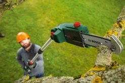 Bosch UniversalHedgePole 18 Heggenschaar Op Steel - Met 18 V Accu En Lader -Tuinartikelen Winkel 1200x800 73