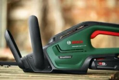 Bosch UniversalHedgeCut 18-50 Heggenschaar - Met 18 V Accu En Lader -Tuinartikelen Winkel 1200x800 91