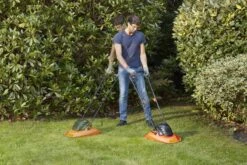 Black & Decker BLACK+DECKER BEMWH551-QS Zweefmaaier - 1200W - 30cm - Gesnoerd 11 Black & Decker BLACK+DECKER BEMWH551-QS Zweefmaaier - 1200W - 30cm - Gesnoerd -Tuinartikelen Winkel 1200x803 1