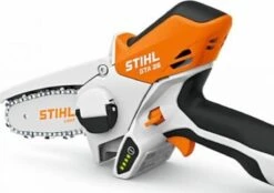 Stihl Accu Mini Kettingzaag SET - Snoeischaar - Snoeizaag - Hand Kettingzaag - Professioneel- Hovenier- Tuinman -Tuinartikelen Winkel 1200x847