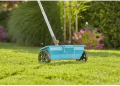 GARDENA Combisysteem Strooiwagen - 40 Cm Strooibreedte - Inhoud 3 Liter - Geschikt Voor 100m² -Tuinartikelen Winkel 1200x859 1