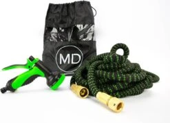 MD-Goods ® Super Sterk Uitrekbare Tuinslang Tot 30 Meter + GRATIS Tas En Koppelstuk - Tuinsproeier - Tuin Besproeien - Waterslang - Sproeikop - Groen - Flexibel Elastisch -Tuinartikelen Winkel 1200x865 3