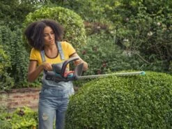 GARDENA - ComfortCut 50/18V-P4A Ready-To-Use Set - Heggenschaar 26 GARDENA - ComfortCut 50/18V-P4A Ready-To-Use Set - Heggenschaar -Tuinartikelen Winkel 1200x899 1