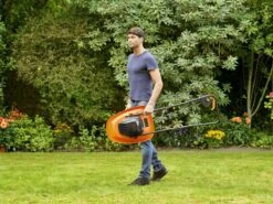 Black & Decker BLACK+DECKER BEMWH551-QS Zweefmaaier - 1200W - 30cm - Gesnoerd 10 Black & Decker BLACK+DECKER BEMWH551-QS Zweefmaaier - 1200W - 30cm - Gesnoerd -Tuinartikelen Winkel 1200x900 12