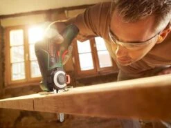 Bosch EasyCut 12 Accu Microkettingzaag - Met 1 X 12 V Accu En Lader 15 Bosch EasyCut 12 Accu Microkettingzaag - Met 1 X 12 V Accu En Lader -Tuinartikelen Winkel 1200x900 28