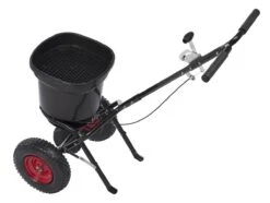 Kreator KRTGR9005 Strooiwagen - 300 Tot 370 Cm Strooibreedte - 23 Liter 13 Kreator KRTGR9005 Strooiwagen - 300 Tot 370 Cm Strooibreedte - 23 Liter -Tuinartikelen Winkel 1200x904