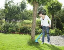 GARDENA - SmallCut Trimmer 300/23 - Grastrimmer (gemotoriseerd) - 300W - Maaibreedte 23 Cm -Tuinartikelen Winkel 1200x932