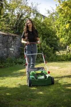 Gartenmeister Elektrische Verticuteermachine En Beluchter - GMEVL 1800W -Tuinartikelen Winkel 799x1200 31