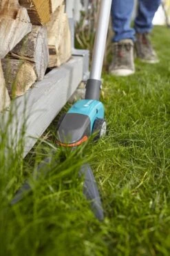 GARDENA Comfort Grasschaar - Op Steel 21 GARDENA Comfort Grasschaar - Op Steel -Tuinartikelen Winkel 799x1200 6