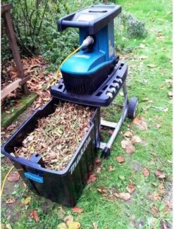 Makita UD2500 Hakselaar - 2500W -Tuinartikelen Winkel 912x1200 1